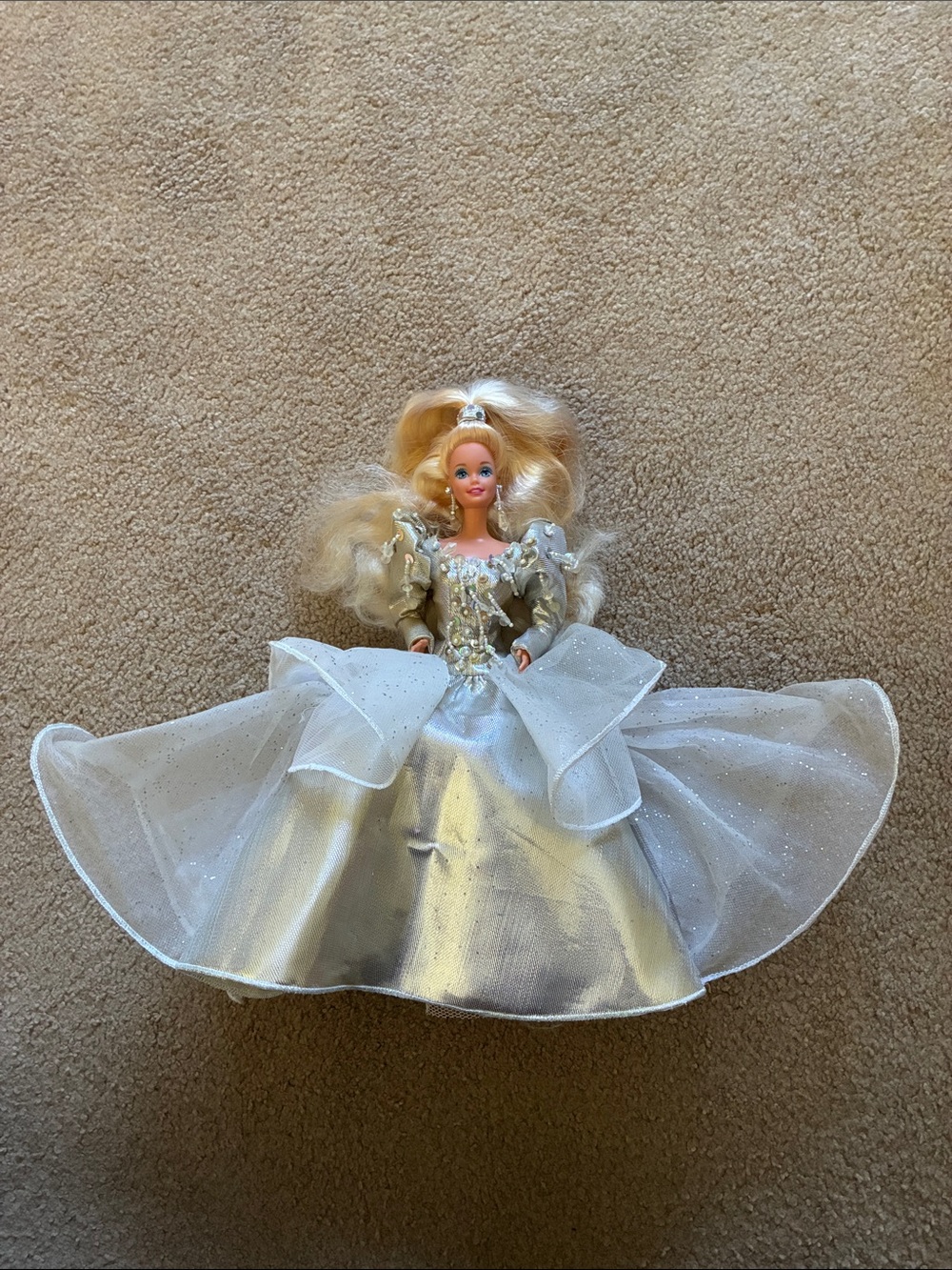 1992 Happy Holidays Barbie Special Edition